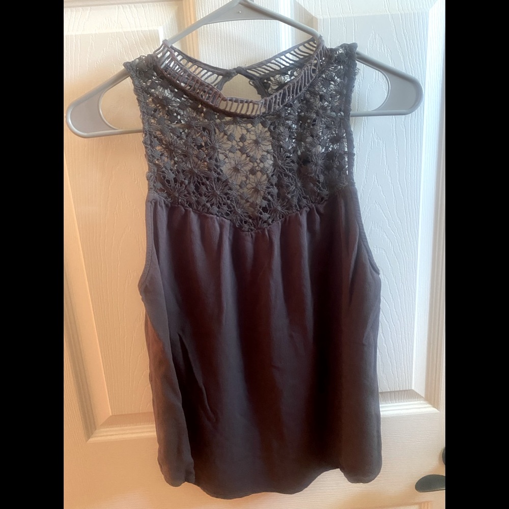 Like new crochet detail blouse- large